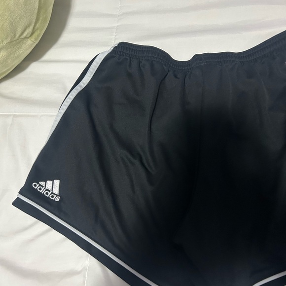 Adidas shorts - Picture 2 of 3